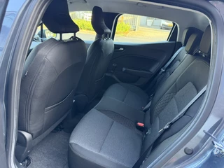 Renault Clio 1.0 TCe / Navigatie / Apple CarPlay - Android / 1e Eigenaar / ALL-Season banden / Cruise Control / PDC met optische w / 10