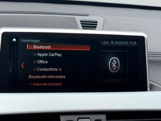 BMW X1 xDrive20i High Executive  | Afn. trekhaak | Pano | LED | Leder | Sportstoelen | Apple/Android | Stoelverwarming / 45