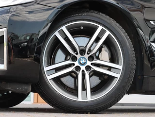 BMW 5-serie Touring 530e Luxury Line | SOH 91% | LASER LED | H&K audio / 12