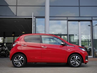 Peugeot 108 1.0 e-VTi Allure | Apple carplay | Achteruitrijcamera | Dab | Mistlampen | Zwart dak | Extra getint glas | Climate control | 5 deurs | Stuurwielbediening / 2