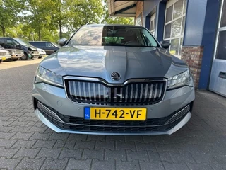 Škoda Superb 1.4 TSI IV BNS ED.PANO. ALL.IN / 9