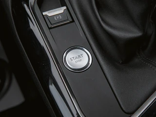 Peugeot 3008 1.2 PureTech Première | LEDER | TREKHAAK | NAP | ELEK KOFFERBAK / 25