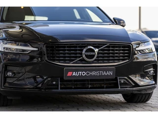 Volvo V60 2.0 B4 Momentum Business  | Pano | Harman Kardon | / 20