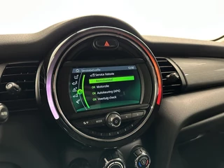 Mini Mini 1.5 Cooper Pepper NAVIGATIE CRUISE LM. / 31