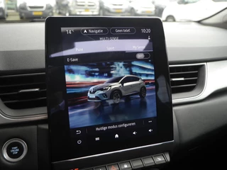 Renault Captur 1.6 E-Tech Plug-in Hybrid 160 Intens | Panorama dak | Achteruitrijcamera | Lichtmetalen velgen | Navigatie | Cruise control | Stoelverwarming | / 31