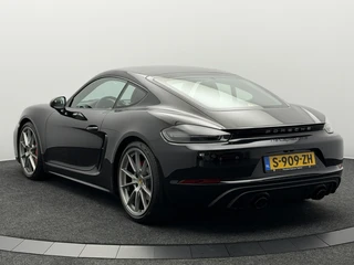 Porsche 718 Cayman GTS 4.0 Kuipstoelen | Burmester | GTS interieur | PDK | Carbon | NL-Porsche / 15