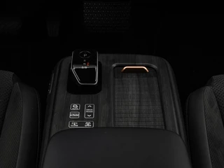 Nissan Ariya Evolve 91 kWh | SOH 99% | Panoramadak | Trekhaak | ACC | HUD | Voorstoelen verwarmd en geventileerd | Warmtepomp | 360 Camera | 19" / 43