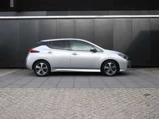 Nissan Leaf N-Connecta 40 kWh / 5