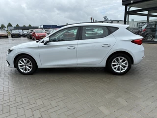 SEAT Leon 1.0 TSI Reference 5 Deurs | Climate control | Apple Carplay/Android Auto | Elektrisch Pakket | LED Verlichting | DAB | Cruise control / 17