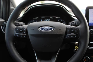 Ford Puma 125PK HYBRID TITANIUM WINTERPACK AD-CRUISE STOEL-MASSAGE BLISS DRAADLOZE TEL. LADER / 10