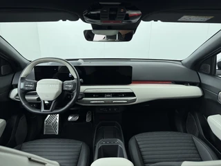 Kia EV4 Fastback GT-PlusLine 81.4 kWh  FULL OPTIONS - *DEMO* - Head-up Display - 360 Camera - Stoelverwarming/ventilatie - Glazen Schuif-/kanteldak - Elektrisch verstelbare voorstoelen - Dodehoekcamera - Fabrieksgarantie tot 2032 Direct leverbaar! / 37