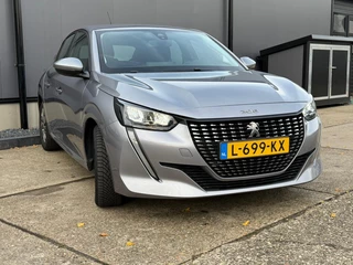 Peugeot 208 1.2 PureTech Blue Lease Active vol opties BTW incl. / 6