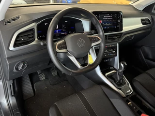 Volkswagen T-Roc 1.0 TSI Life  | Clima | Carplay | PDC voor + achter | LM velgen | ( Vestiging - Nieuwegein ) / 10