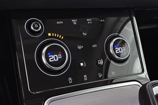 Land Rover Range Rover Evoque 1.5 P300e AWD S Stoelverwarming Navigatie Achteruitrijcamera / 24