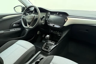 Opel Corsa 1.2 Turbo 100 PK | Navigatie via Carplay | Camera | Parkeersensoren | Cruise control | Airco | 8 Jaar garantie / 14