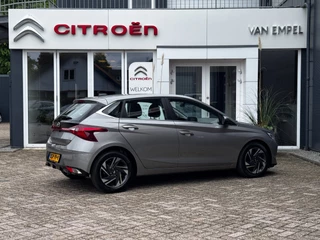 Hyundai I20 1.0 T-GDI Comfort Smart | 100 PK | Camera | Stoel + Stuurverwarming | Climate Control | Navigatie by App / 28