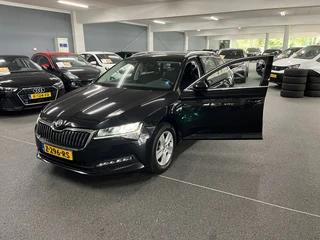 Skoda Superb Combi 1.5 TSI ACT Business Edition / NL auto / eerste eigenaar / automaat / 30