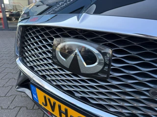 Infiniti Q60 Coupé 2.0t Premium Tech *Schuif-/Kanteldak & ACC* / 41