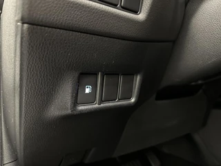 Toyota C-HR 1.2 Dynamic CAMERA NAVIGATIE TREKHAAK ECC CRUISE LM. / 20