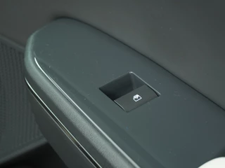 Kia EV5 GT-Line Business Edition 81.4 kWh Demo - Schuif-/Kanteldak - Stoel-/Stuurverwarming - 1200KG Trekgewicht - Apple Carplay/Android Auto - Achteruitrijcamera - - Fabrieksgarantie t/m 02-2033 / 41