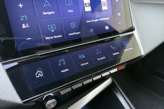 Peugeot 308 SW 1.2 PureTech Allure Pack Business | Apple carplay | Cruise control | Climate control | Navigatie | Lichtemetalen velgen | Camera | PDC | / 25