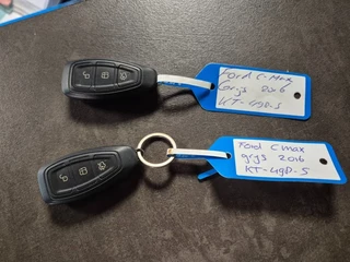 Ford C-MAX 1.0 TITANIUM Navigatie, Trekhaak, Cruise controle, PDC, ALL IN prijs! / 28