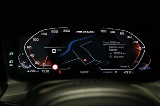 BMW 2-serie Coupé M240i xDrive High Executive | SCHUIFDAK | HARMAN KARDON | HEAD UP | DRAADLOZE LADER / 6