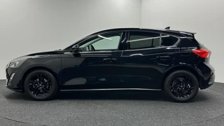 Ford Focus 1.0 EcoBoost Hybrid Trend Edition Business CAMERA / 9