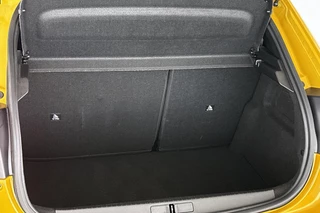 Peugeot 208 1.2 PureTech Allure Pack Stoelverwarming Keyless Adaptieve Cruise Control Apple CarPlay / 10
