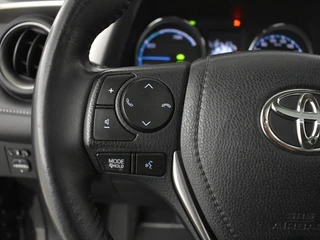 Toyota RAV4 2.5 Hybrid AWD Executive Edition / 19