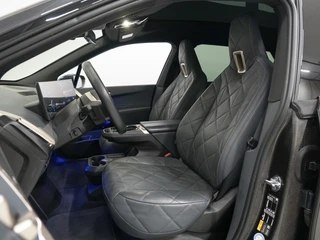 BMW iX xDrive40 Skylounge CoPilot | Elektr. Trekhaak | Harman Kardon / 25