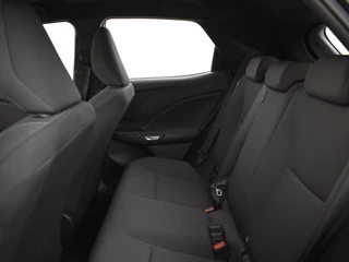 Lexus LBX 2WD Comfort Plus Parkeersensoren | Blindspot | Keyless / 17