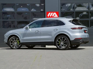 Porsche Cayenne 3.0 E-Hybrid Sport-Chrono|Stoelverwarming|Bose|Nachtzicht|360 Camera|Elektr. Achterklep|Stuurverwarming / 39