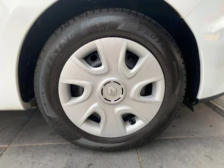Renault Clio Estate 0.9 TCe Authentique|Cruise|Trekhaak|NAP / 16
