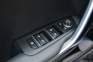 Kia Ceed 1.4 T-GDi Dyn.PlusL / 16