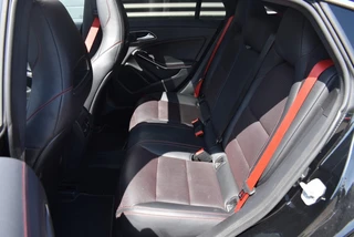 Mercedes-Benz CLA 250 SPORT 4M. PRES VOL OPTIES! AMG-PAKKET / 16