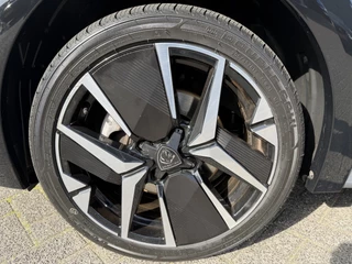 Peugeot 208 100pk GT (Camera - Keyless Entry - Parkeersensoren V+A - LED - Navigatie - Automatische Airco - Draadloos laden - Apple Carplay - 3D Cockpit) / 10