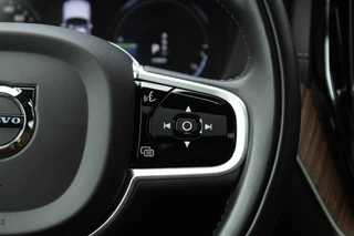 Volvo XC60 2.0 PHEV T6 AWD Inscription|Stuur-Stoelverw.+Vent.|Bowers & Wilkins|Camera|ACC|Pano| / 33