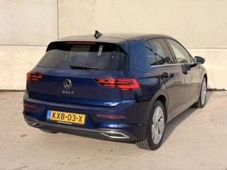 Volkswagen Golf 1.5 eTSI DSG IQ Light Memory Massage Sfeer ACC / 8