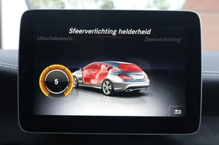 Mercedes-Benz CLA-klasse Shooting Brake 180 AMG Sport White Art Edition Automaat - Alcantara - Trekhaak - Xenon - 18 inch / 22