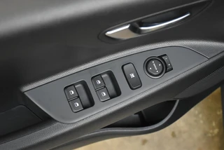 Kia Stonic 1.0 T-GDi MHEV 100pk DynamicLine / 15