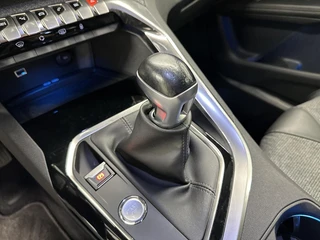 Peugeot 5008 1.2 PureTech Blue Lease Premium CAMERA CARPLAY ECC CRUISE. / 36