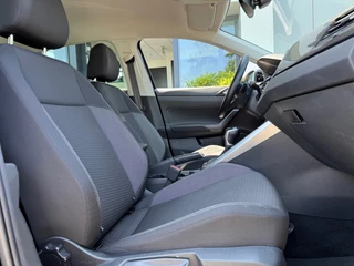 Volkswagen Taigo 1.0 TSI Life * Camera * Stoelverwarming * Virtual Cockpit * Keyless / 21