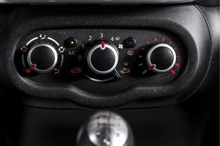Renault Twingo 1.0 SCe 70 PK Limited Org. NL  | Cruise | PDC | Airco | LM 15" | / 20