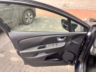 Renault Clio 0.9 TCe Intens / 9