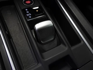 SEAT Leon Sportstourer 1.0 eTSI Aut. Style Business Intense NAVI/CAMERA/LED/TREKH./17"LMV! / 16