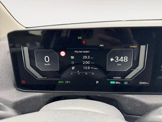 Kia EV2 Plus 42.2 kWh | Navigatie | Climate control | Adaptive cruise control | Stoel + Stuurverwarming | Parkeersensoren voor en achter + parkeercamera achter / 17