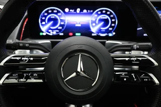 Mercedes-Benz EQB 250+ Electric Art 71 kWh | 7 PERSOONS | PANORAMADAK | DAB | APPLE | CAMERA / 39