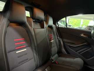 Mercedes-Benz A-Class 180 Business Solution/ Automaat/ NL auto/ Sensoren/ Achteruitrijcamera / 38