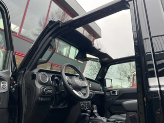 Jeep Wrangler Unlimited 4xe 380 Sahara  | Irmscher | Cross | Camera voor | / 13